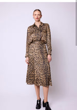 Cargar imagen en el visor de la galería, JALIA Skirt |Long and loose leopard print skirt
